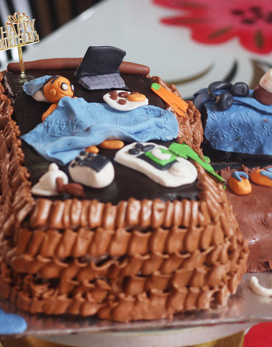 Funny Birthday Cakes For Men GurgaonBakers